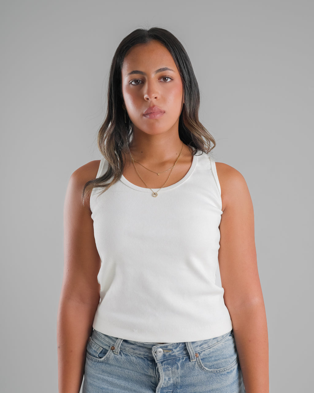 0220. Ribbed Tank