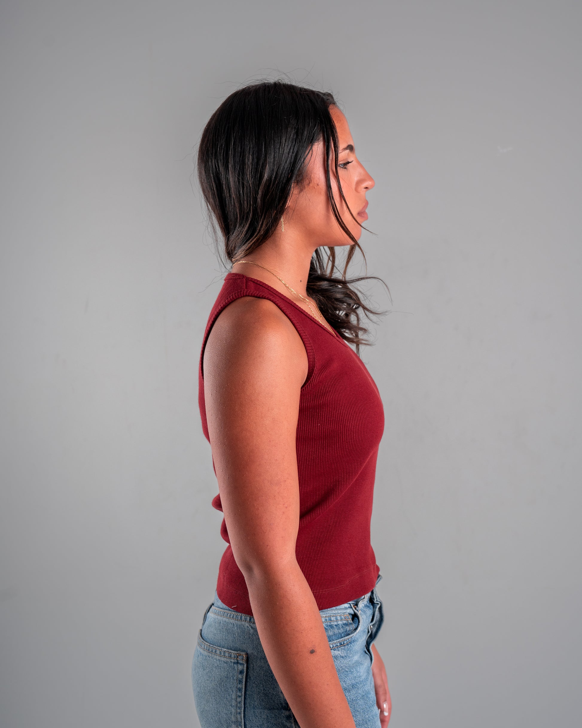 0220. Ribbed Tank