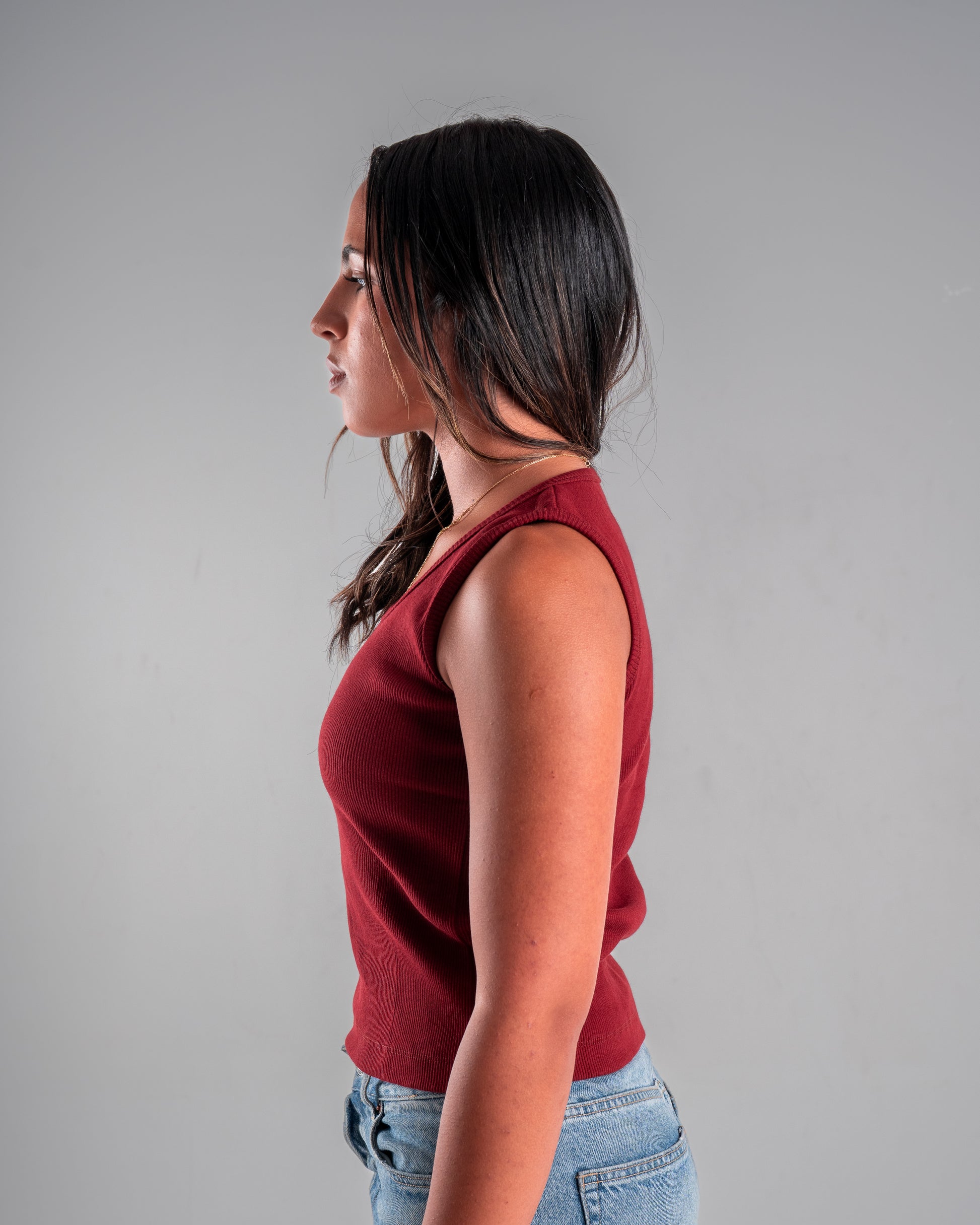 0220. Ribbed Tank